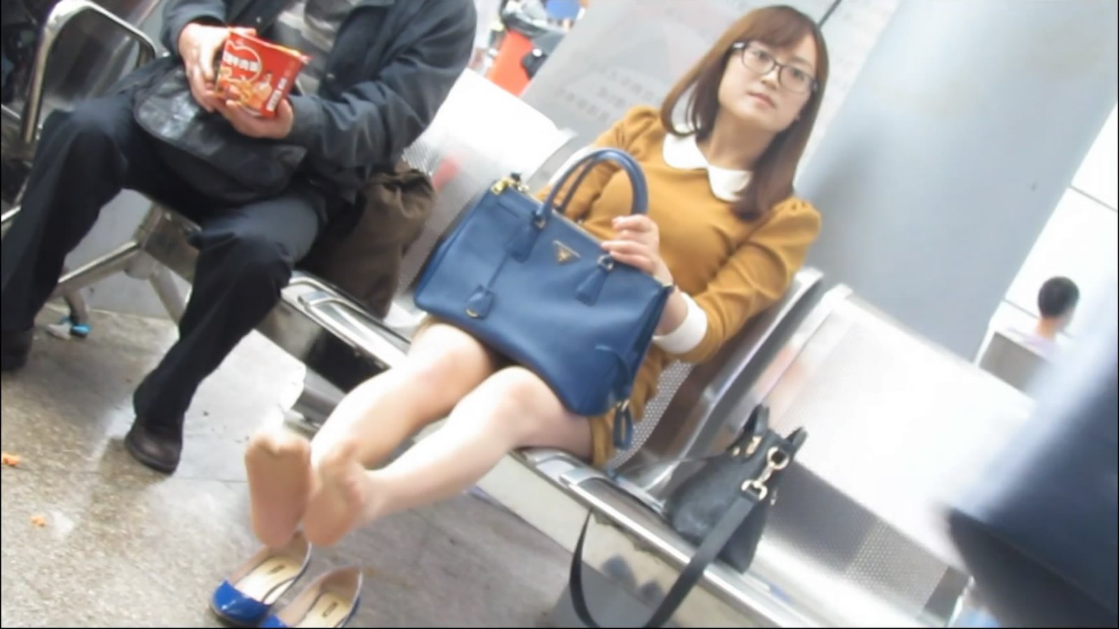 streetsnapshoep[00 00 06][20181209 220033 4]